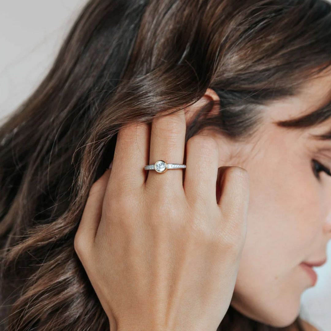 TI SENTO sormus, keltakullattua hopeaa ja zirkonit, 12390ZY