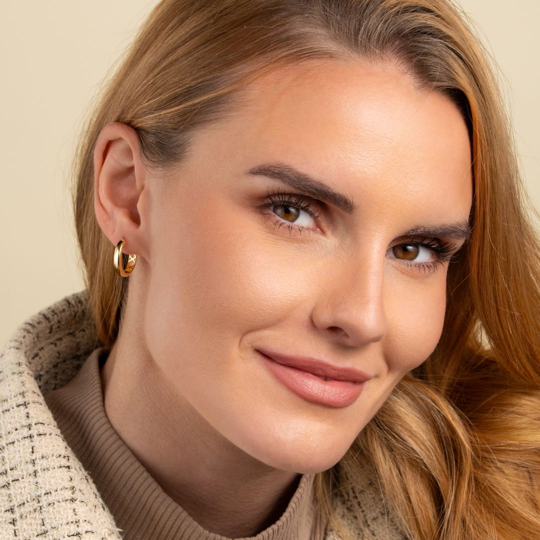 Vittoria rengaskorvakorut, 18,5 mm, keltakultaa