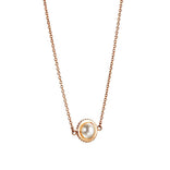 Efva Attling Day Pearl & Stars kaulakoru, keltakultaa timanteilla ja makeanvedenhelmellä