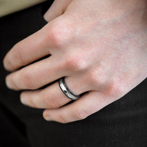 Kohinoor Duetto engagement ring, black zirconium with white gold band