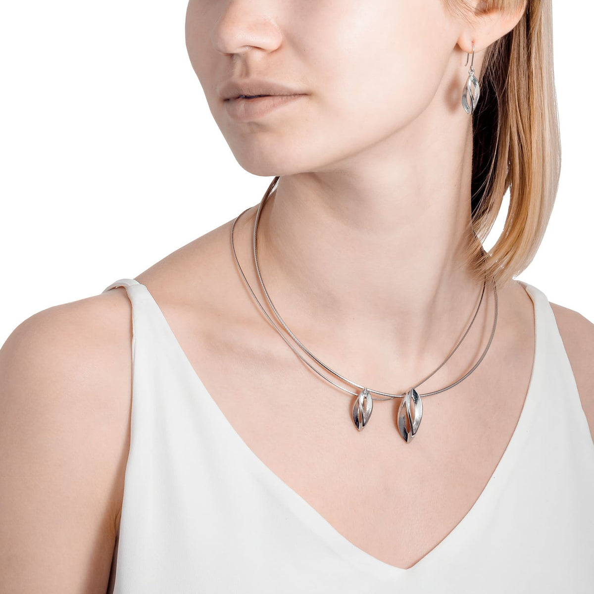 Lumoava Kaisla, hopeakorvakorut 10x26 mm - Lumoava - Laatukoru