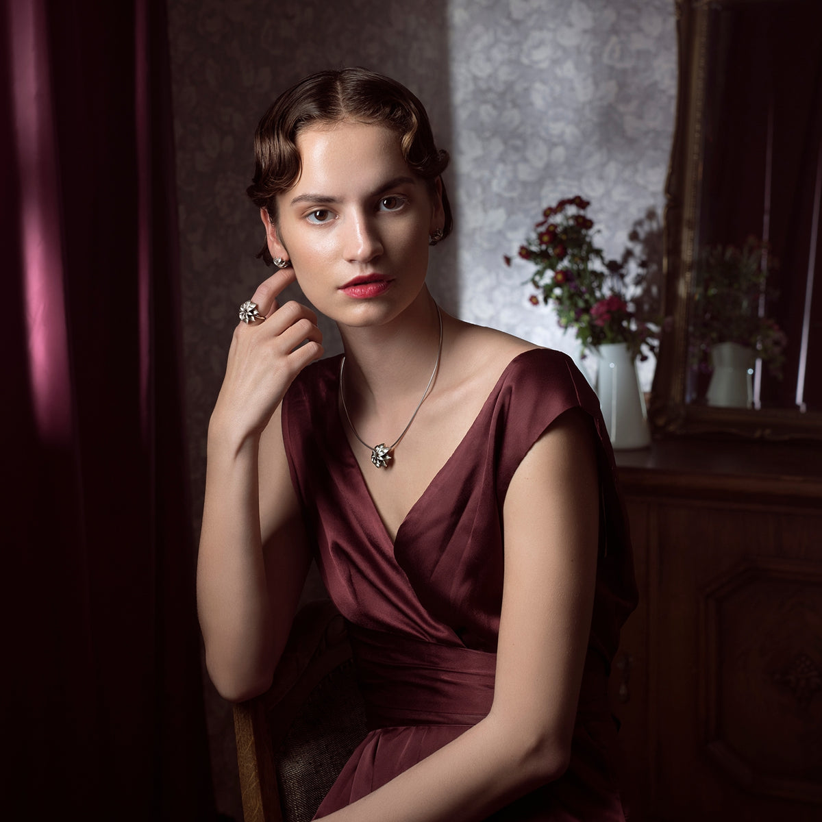 Lumoava Hurma, kultakorvakorut timantilla - Lumoava - Laatukoru